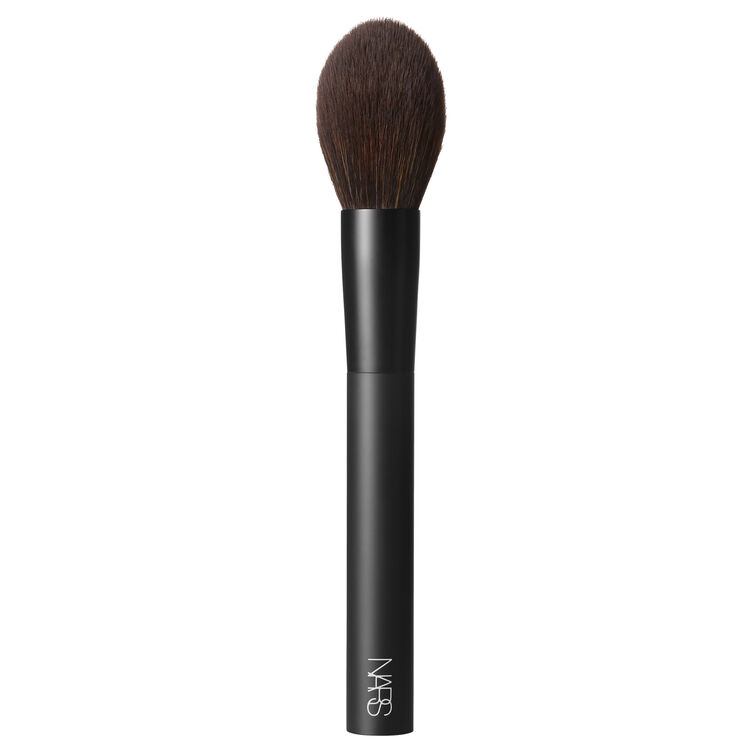Display zoomed image number 1: #14 Bronzer Brush, 