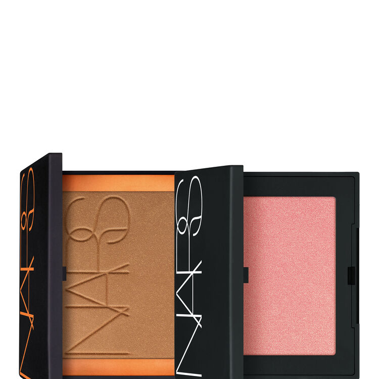 Display zoomed image number 1: The Iconic Blush & Bronzer Set, 