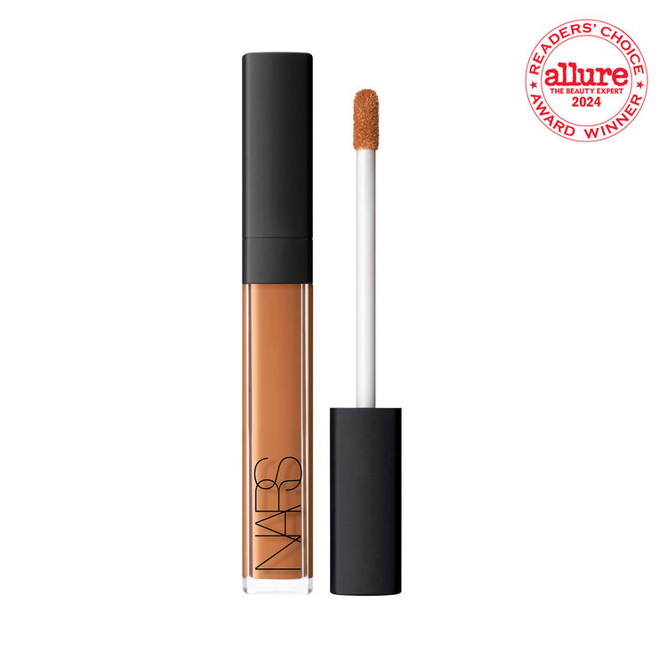 Display zoomed image number 1: Radiant Creamy Concealer, Walnut