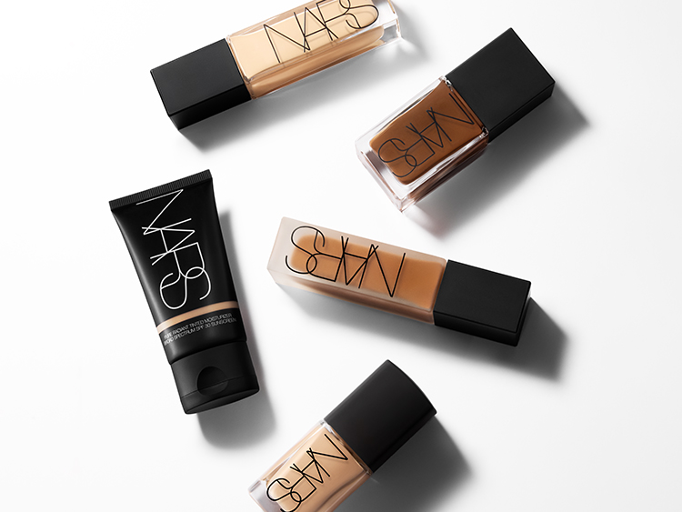 THE ART OF EFFORTLESS FOUNDATION APPLICATION
